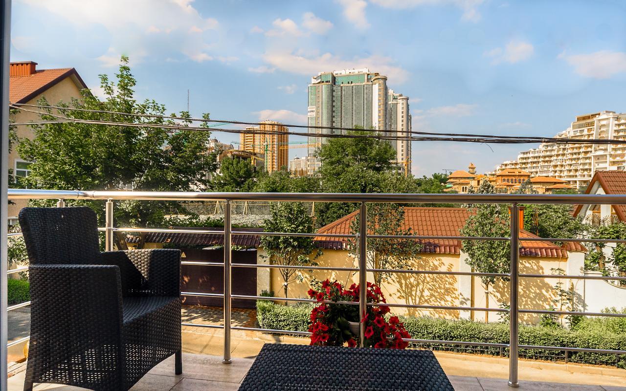 Hotel Sorrento โอเดสซา ภายนอก รูปภาพ